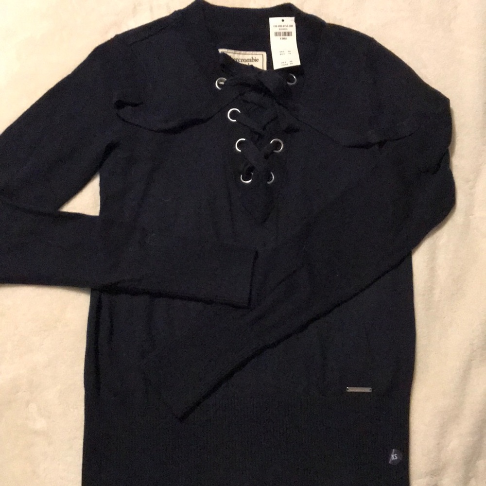 Abercrombie and Fitch cute sweater